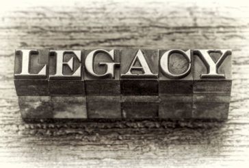 Consideraciones legales y emocionales al planificar tu legado